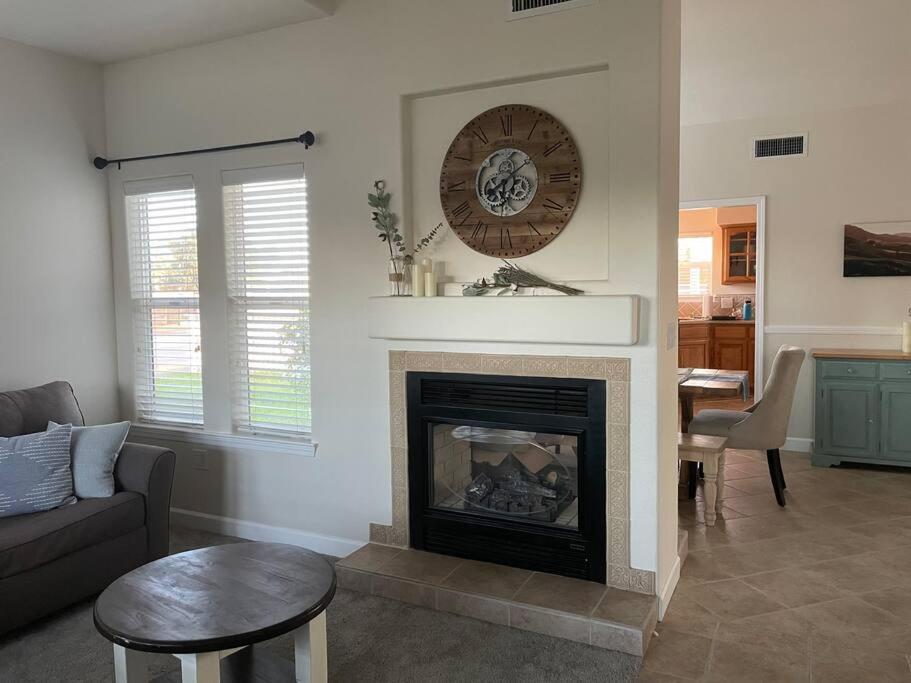 Our Farmhouse, Our Place: Cozy And Cute Homestead! Paso Robles Exterior photo