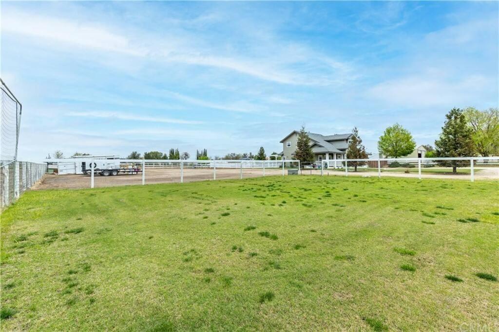 Our Farmhouse, Our Place: Cozy And Cute Homestead! Paso Robles Exterior photo
